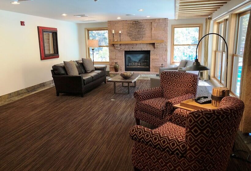 هتل Vail Racquet Club Mountain Resort