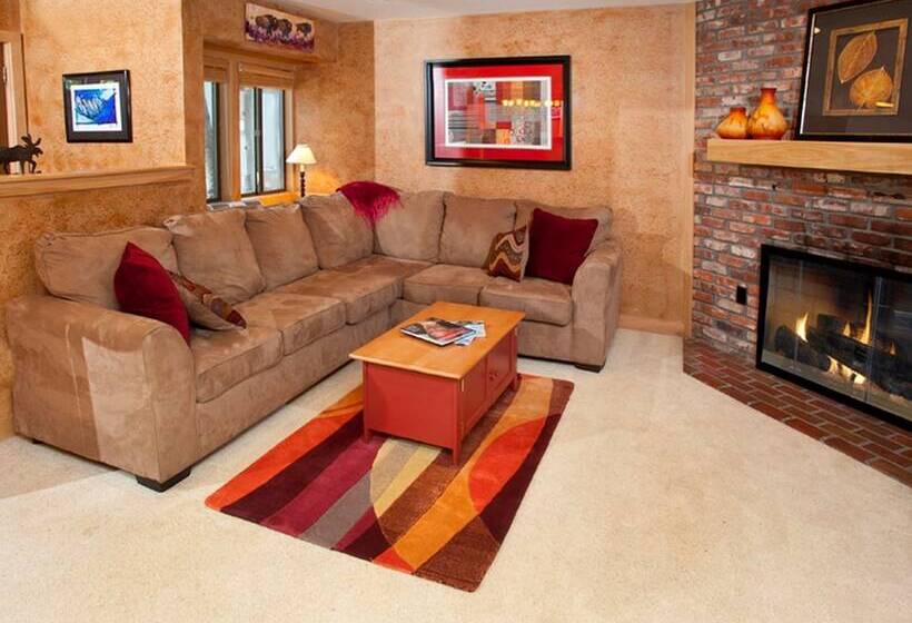 هتل Vail Racquet Club Mountain Resort