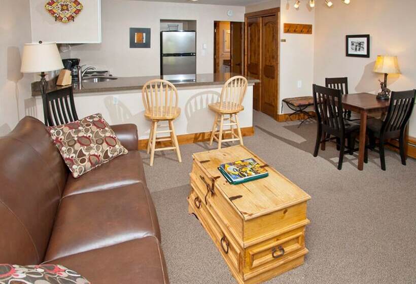 هتل Vail Racquet Club Mountain Resort