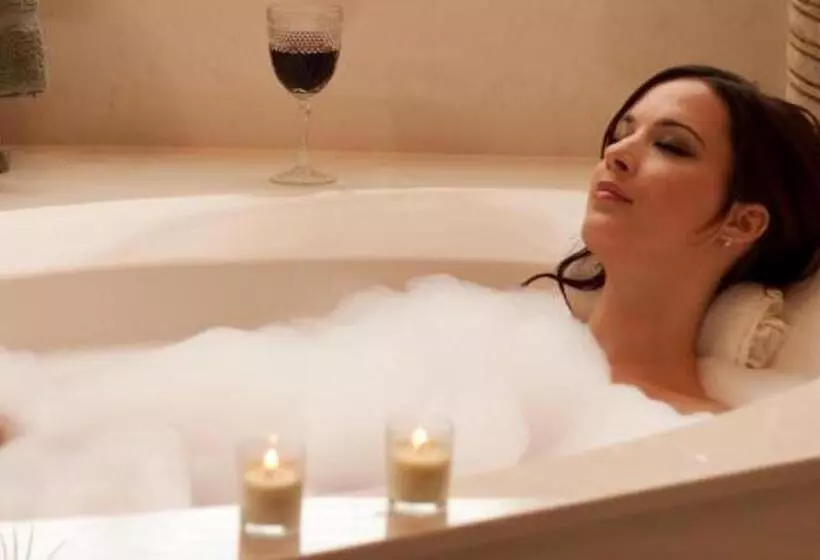 Отель Vandiver Inn