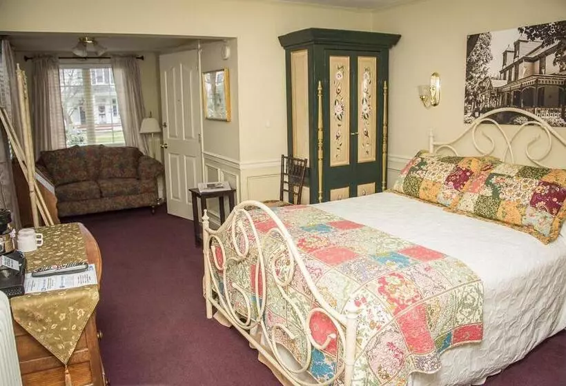 Отель Vandiver Inn