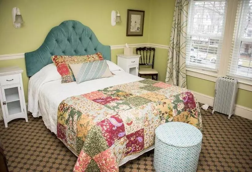 Отель Vandiver Inn