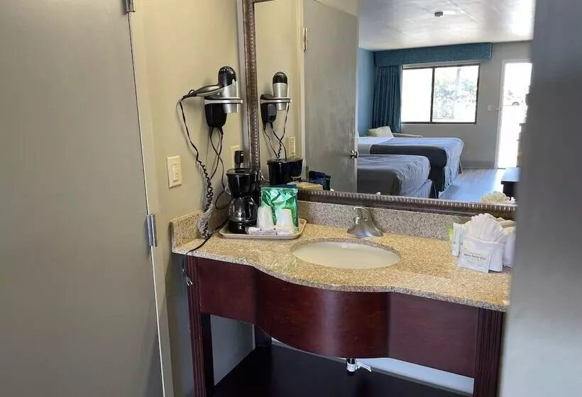 Отель Village Inn Destin