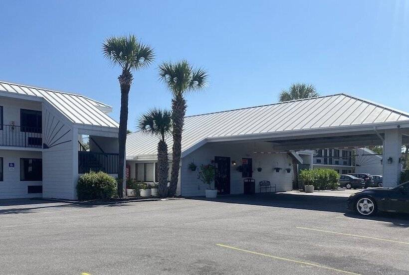 هتل Village Inn Destin