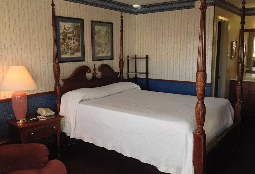 فندق Warrick Plaza Inn