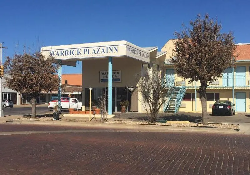 ホテル Warrick Plaza Inn