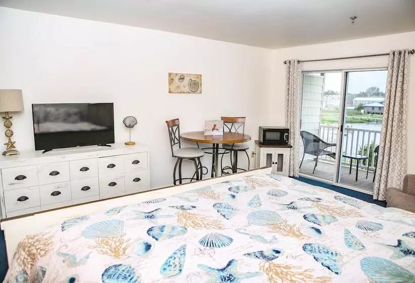 בית מלון כפרי Waterside Inn