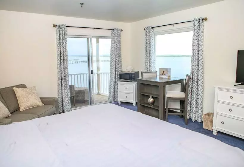 בית מלון כפרי Waterside Inn