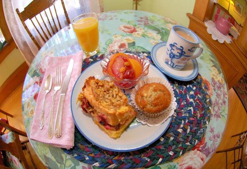 Отель White Lace Inn