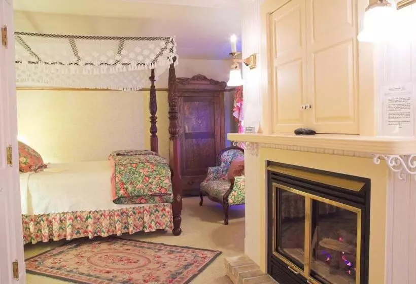 فندق White Lace Inn