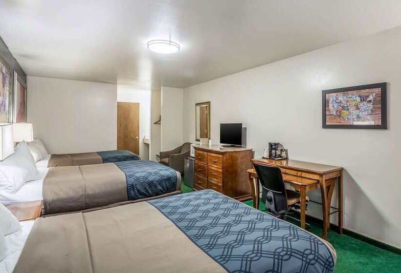 فندق على الطريق Econo Lodge