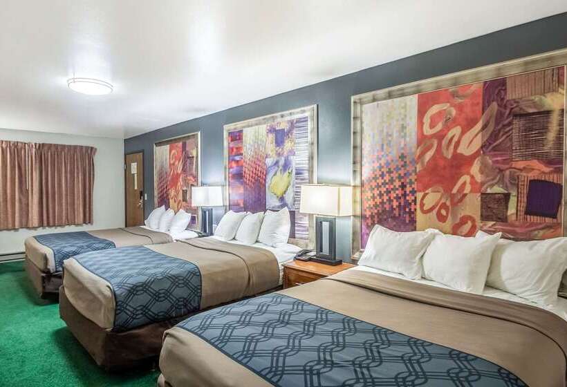 فندق على الطريق Econo Lodge