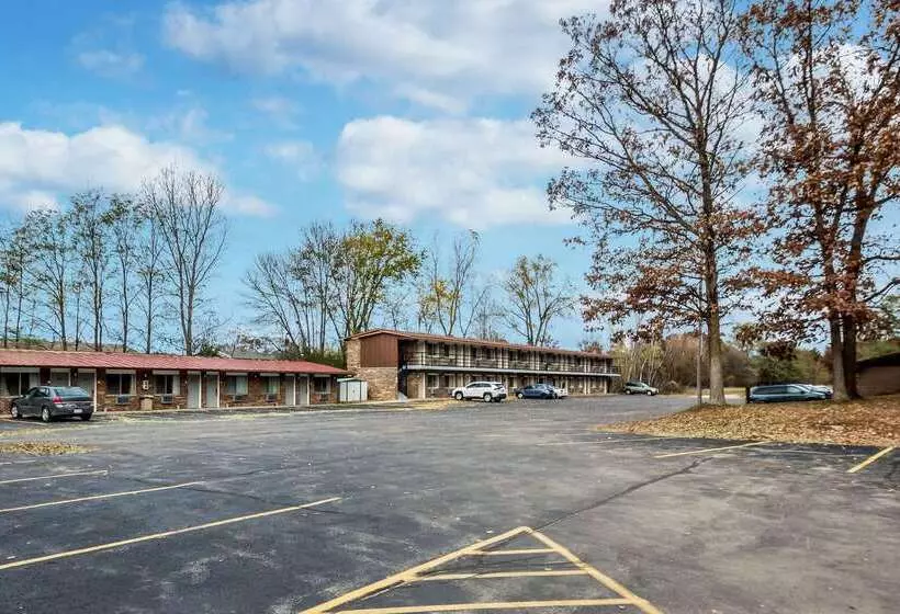 Мотель Econo Lodge