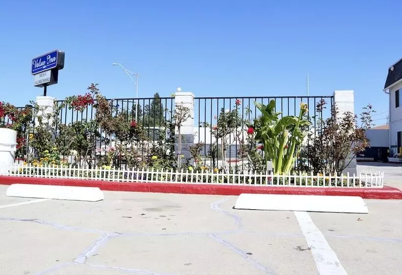 汽车旅馆  Value Inn Bellflower