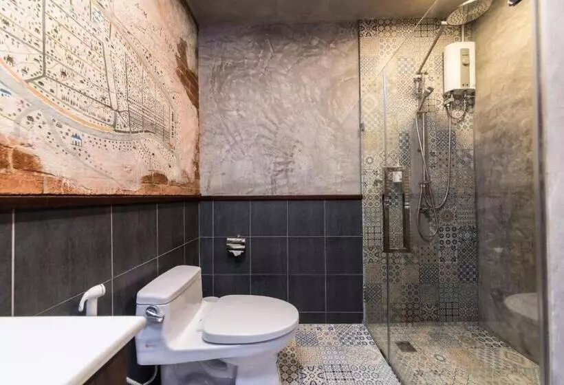 هاستل Sri Ayutthaya