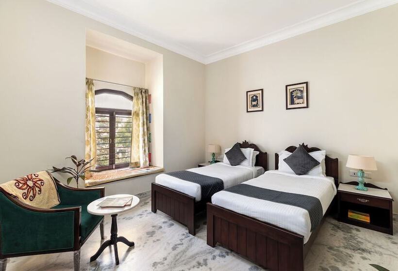 فندق Chandra Vilas Heritage Stay