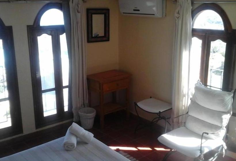 Pensionat Casa Paca Alhucemas Guesthouse B&b