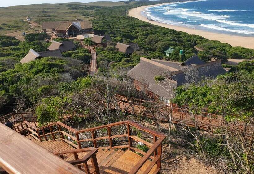 Montebelo Milibangalala Bay Resort