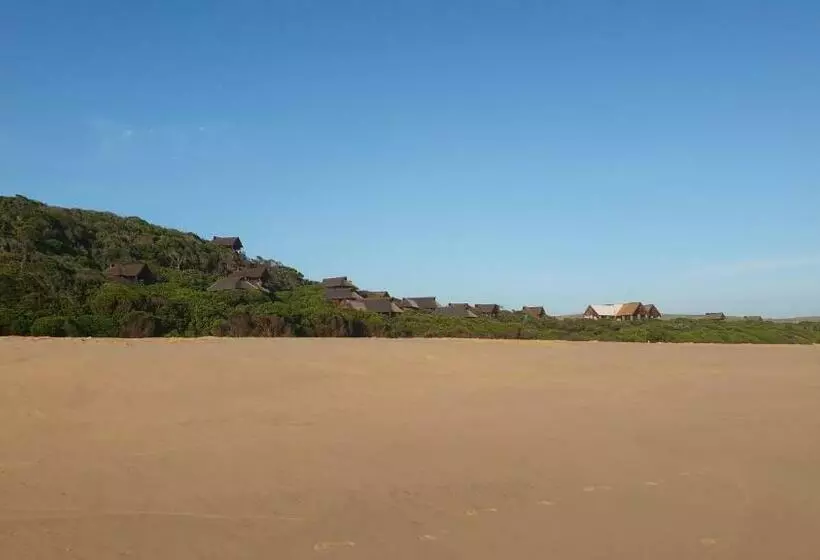 Montebelo Milibangalala Bay Resort