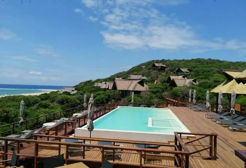 Montebelo Milibangalala Bay Resort