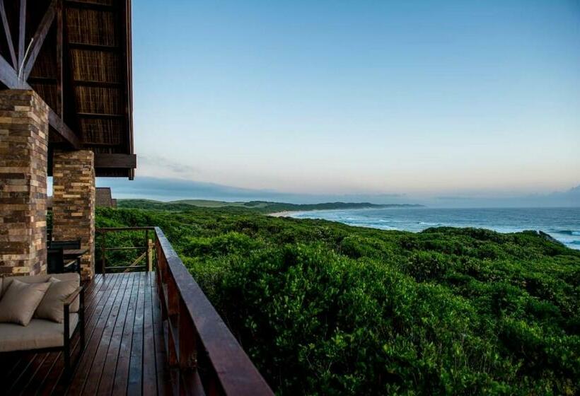 Montebelo Milibangalala Bay Resort