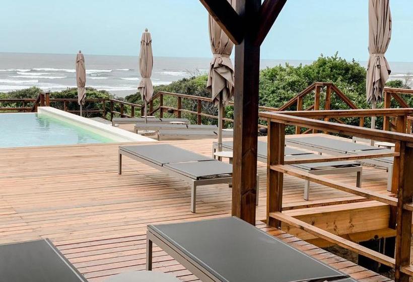 Montebelo Milibangalala Bay Resort