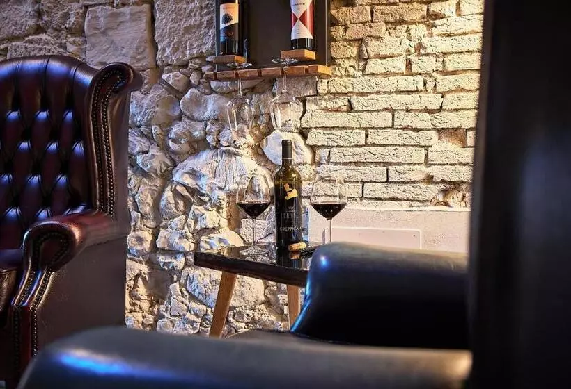 ベッドアンドブレックファースト Bolgheri Wine Suite