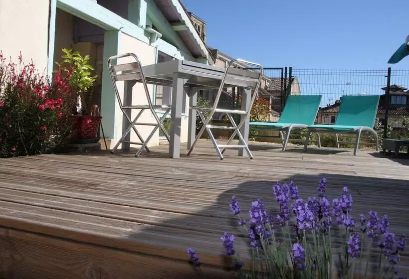 ベッドアンドブレックファースト La Maison Duffour Chambres D Hôtes Avec Petit Déjeuner