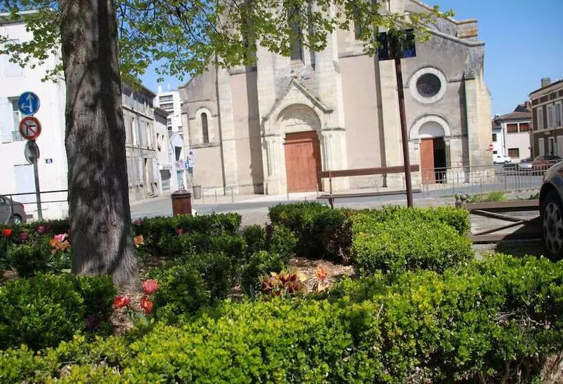 ベッドアンドブレックファースト La Maison Duffour Chambres D Hôtes Avec Petit Déjeuner