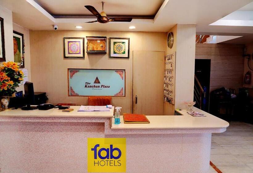Hotelli The Kanchan Plaza