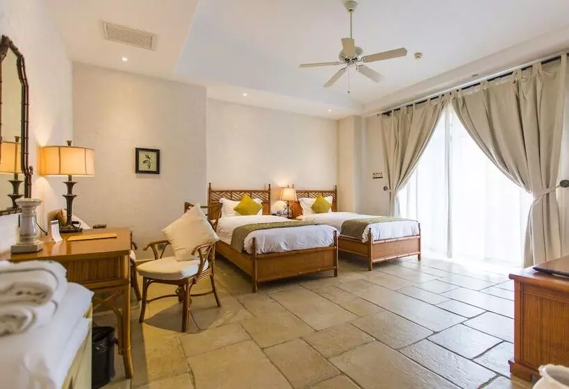 هتل Hainan Xikang Wellness & Resorts