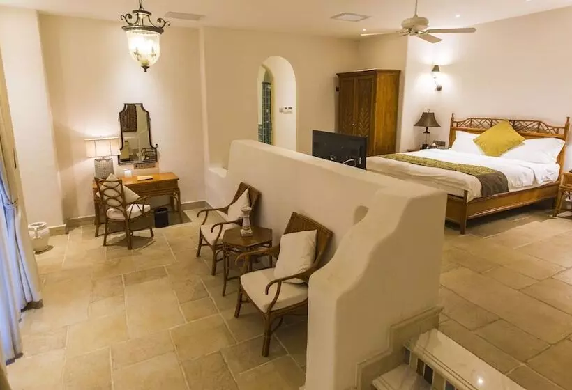 هتل Hainan Xikang Wellness & Resorts