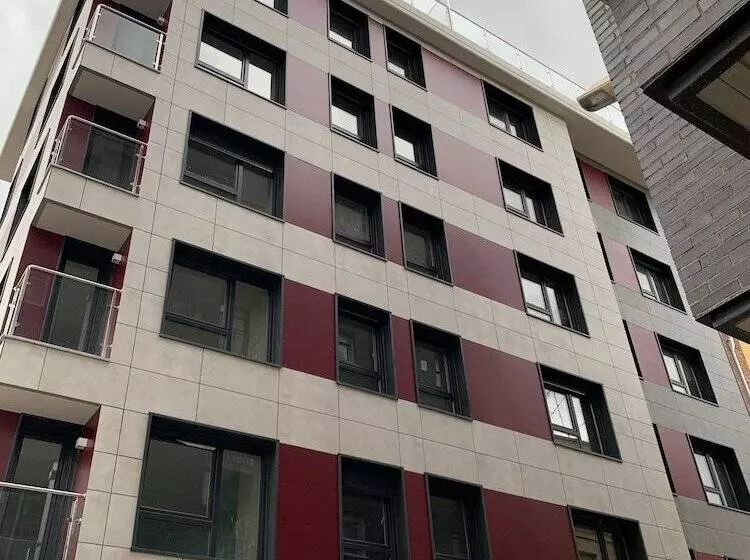 Aparthotel Essenzia De Castilla