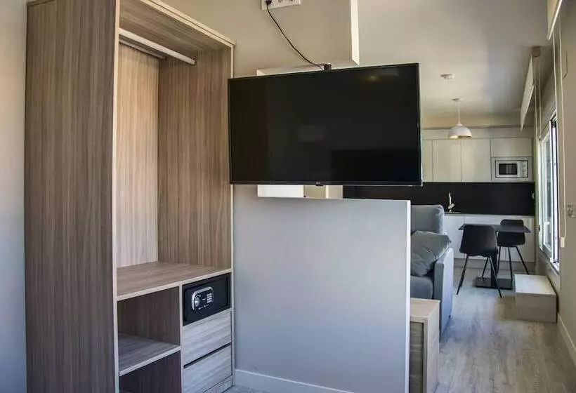 Aparthotel Essenzia De Castilla