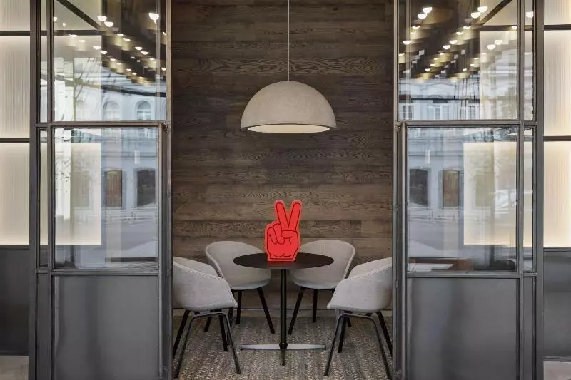 هتل Moxy Kaunas Center