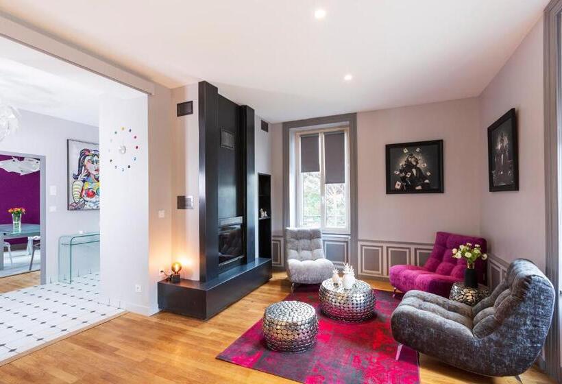 膳宿费 L'enclos De Ribains