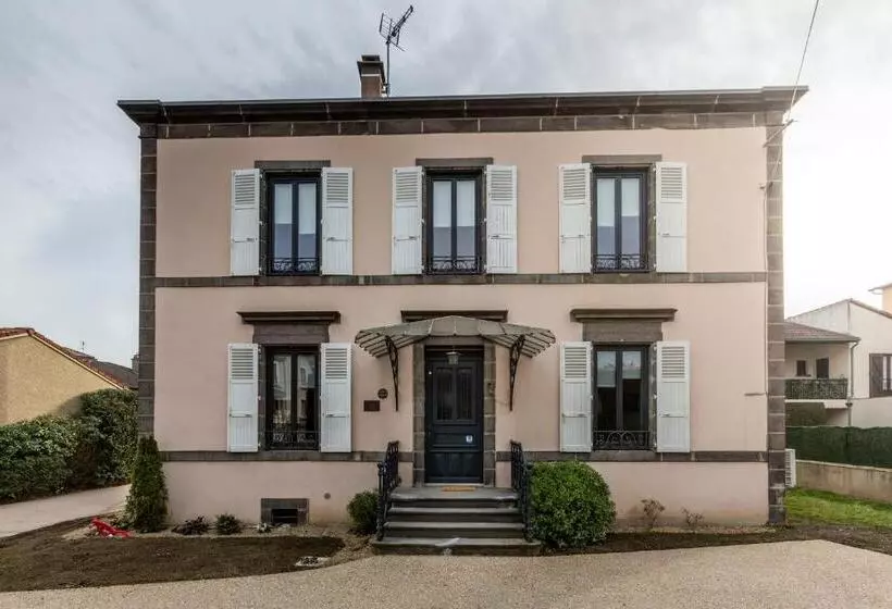 ペンション L'enclos De Ribains