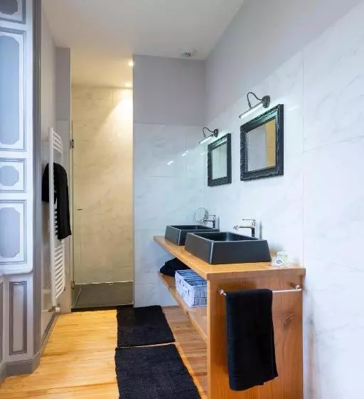 ペンション L'enclos De Ribains