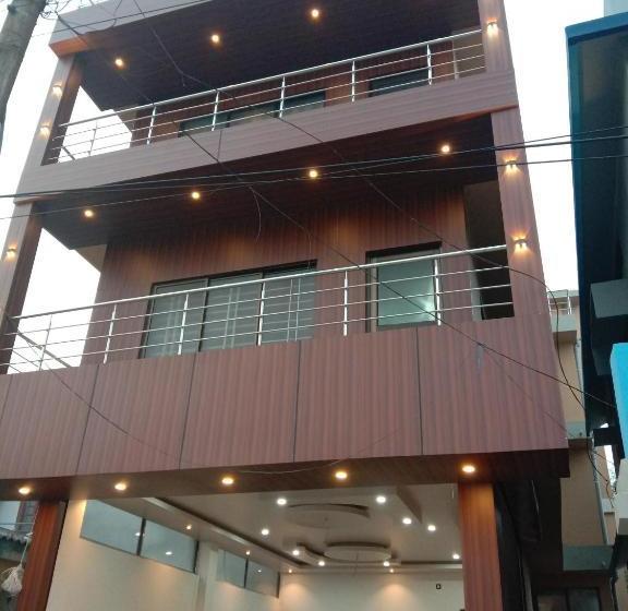 Пансион Woodland Lodge And Restaurant