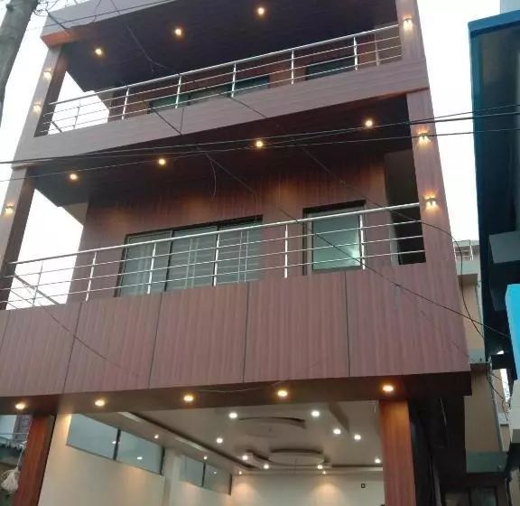 ペンション Woodland Lodge And Restaurant