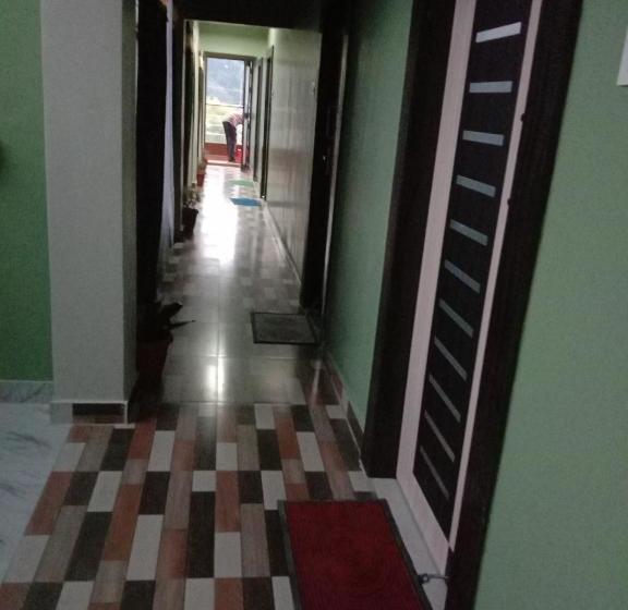 Пансион Woodland Lodge And Restaurant