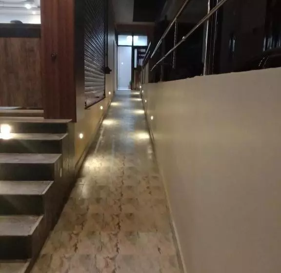 ペンション Woodland Lodge And Restaurant