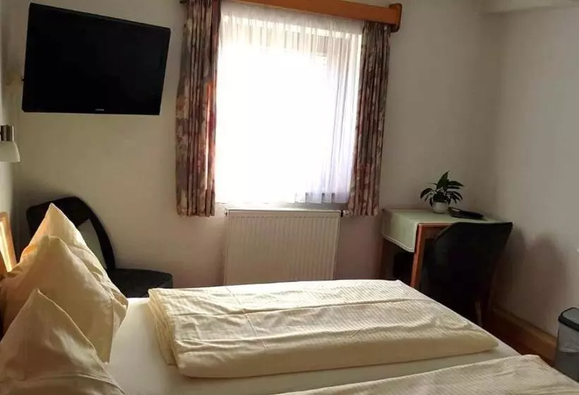 Retkeilymaja Garni Edelweiß