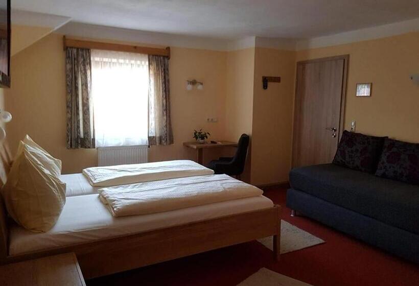 Albergue Garni Edelweiß