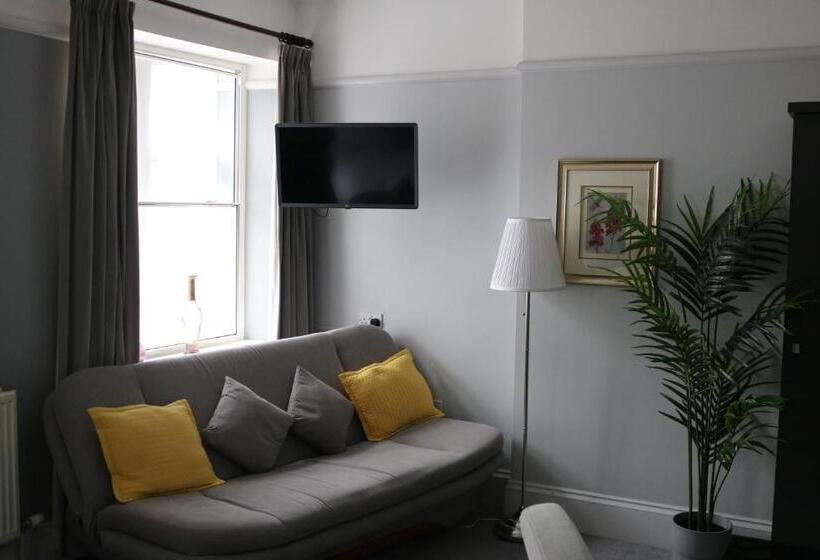 Albergue Norfolk Arms