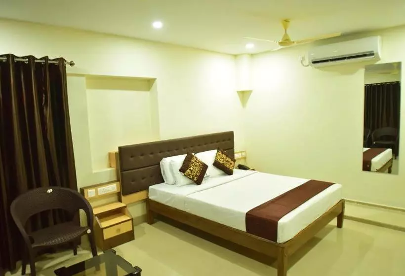 ホテル Bhumi Residency
