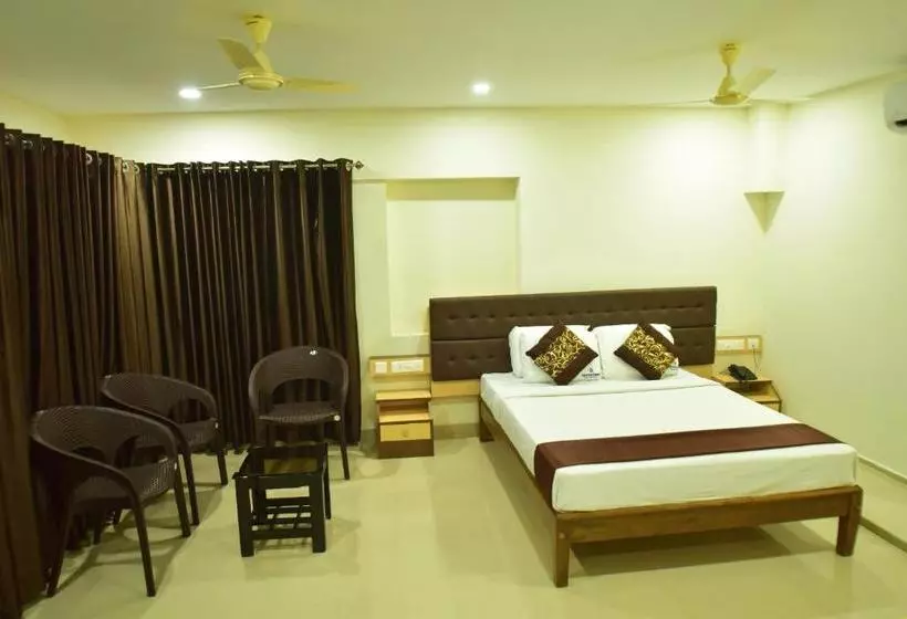 ホテル Bhumi Residency