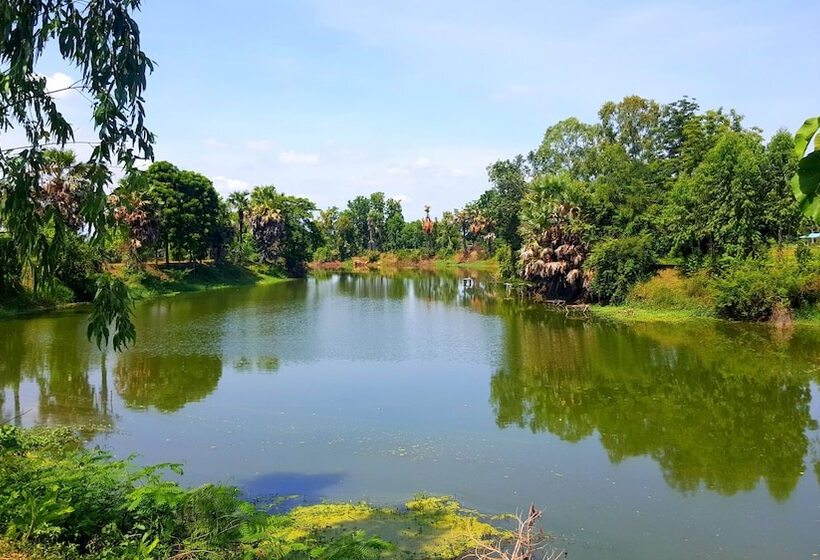 בית מלון כפרי Hideaway Resort Buriram