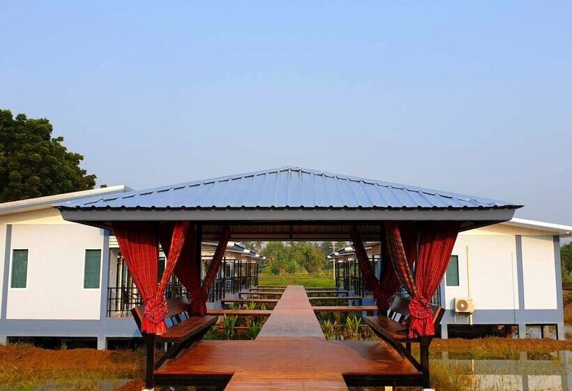 בית מלון כפרי Hideaway Resort Buriram