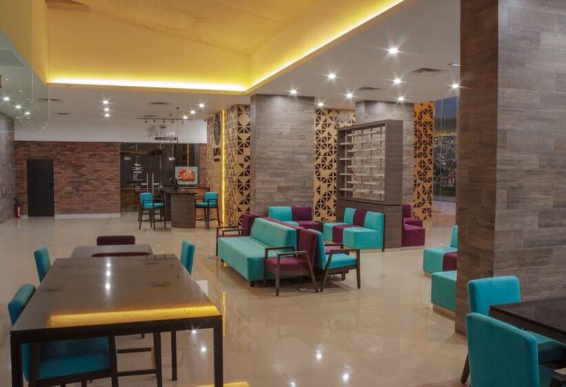 בית מלון כפרי Kavia Monterrey